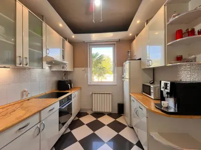 Lugoj, Vila De Lux, 7 Cam., La Cheie,  300 Mp., Utili, 635 Mp., Teren, Priveliste Panoramica, Zona Strand - foto 9