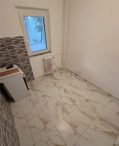 Apartament 2 camere decomandat Etajul 1- Nicolina - foto 7