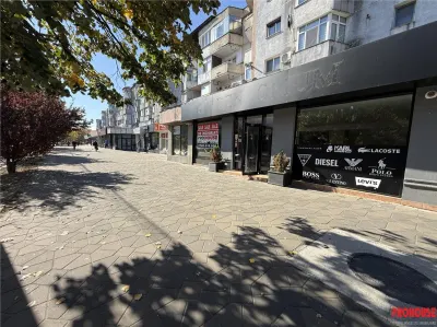 Stefan cel Mare - spatiu comercial stradal 120mp - foto 2