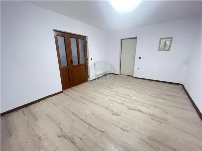 Apartament RENOVAT INTEGRAL 2 camere Bdul Victoriei - foto 6