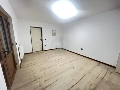 Apartament RENOVAT INTEGRAL 2 camere Bdul Victoriei - foto 7