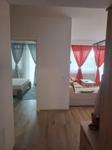 Inchiriez apartament - foto 3