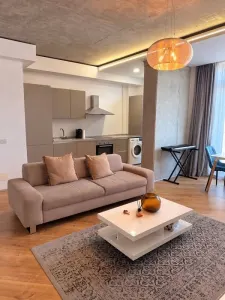 Inchiriez apartament cu 2 camere in zona Floreasca, pe termen scurt - Bucuresti