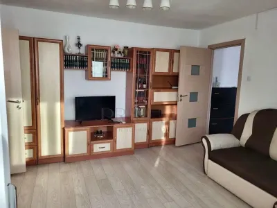 Aradului, 2 Camere de Inchiriat, Semidecomandat, clima - foto 3