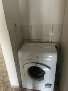 Apartament 3 camere de inchiriat in Focsani , zona ultracentrala , et 1/3 , 70 mp , mobilat - foto 12