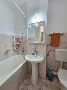 Apartament 1 Camera Decomadat 40mp - Etaj 1 - Tatarasi - foto 7