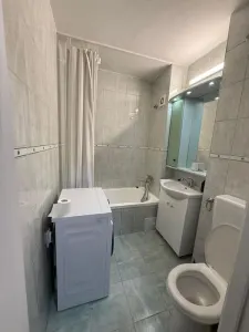 Inchiriez apartament 1 camera, proaspat renovat | Rogerius – Aluminei - foto 7