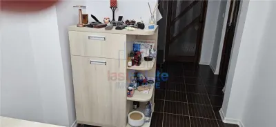 Apartament 3 camere decomandat, 72 mp, Podu Ros - Centrala proprie, mobilat si utilat - foto 2
