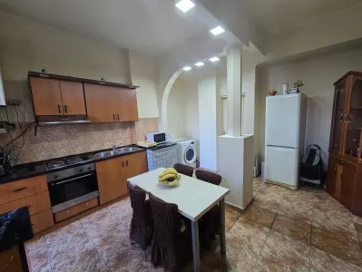 Vand Urgent Apartament 4 camere Alexandru Ioan Cuza Victoriei - foto 3