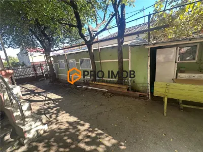 Casa tip parter zona Centru-Focsani - foto 12