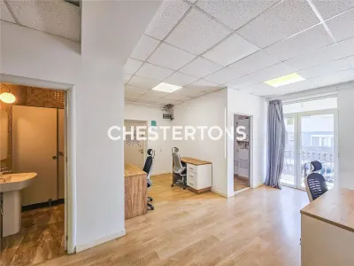 Spatiu Comercial  - Tineretului, pretabil clinica infrumusetare, clinica veterinara, 2 intrari si parcare - foto 11