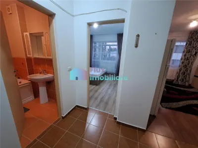Apartament cu 2 camere G.Enescu zona universitatii - foto 12