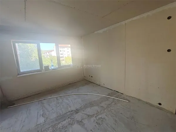 Apartament 2 camere Bocșa - poza 4