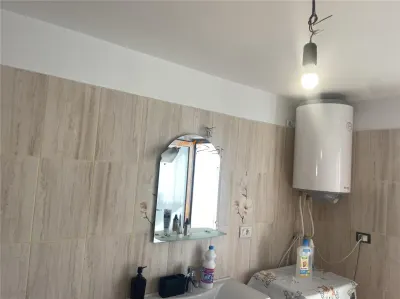 Casa de vanzare in sat Tataranu cu suprafata de 118 mp , teren 1287 mp, constructie moderna , mobilata complet - foto 13