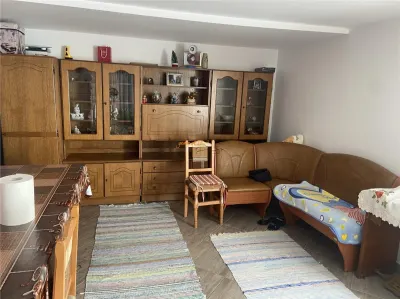 Casa de vanzare in sat Tataranu cu suprafata de 118 mp , teren 1287 mp, constructie moderna , mobilata complet - foto 15