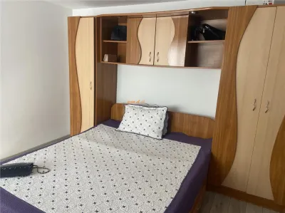 Casa de vanzare in sat Tataranu cu suprafata de 118 mp , teren 1287 mp, constructie moderna , mobilata complet - foto 5