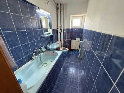 Apartament 3 camere decomandat, 73 mp, Baza 3 - 2 bai, centrala proprie si aer conditionat - foto 8