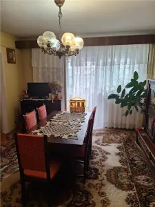 Apartament 3 camere Râmnicu Vâlcea - poza 2