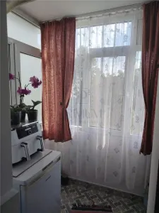 LIPOVEI - 2 CAMERE - ETAJ INTERMEDIAR - DECOMANDAT - RENOVAT - foto 4