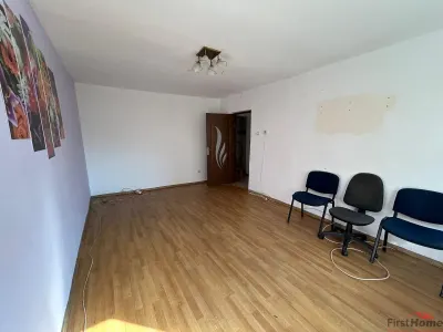 Apartament cu 2 camere de vanzare zona Piata Moldovei - foto 2