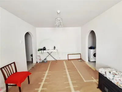 Apartament 2 camere renovat 2025, 47 mp  | Centrala si balcon– Cartierul Mioritei - foto 3
