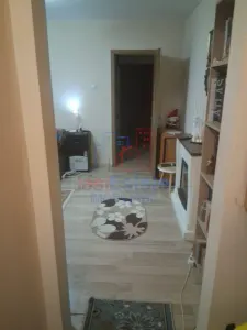 Apartament 3 camere, 53 mp, Alexandru cel Bun - Parter, centrala proprie, mobilat si utilat - foto 2
