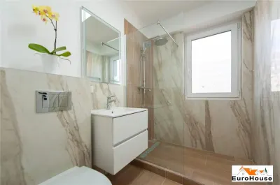 Apartament cu 3 camere de inchiriat in Alba Iulia - foto 8