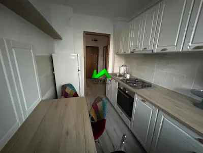 Apartament de inchiriat 2 camere decomandat Sibiu Mihai Viteazul - foto 4