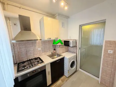 Apartament decomandat de inchiriat 3 camere Sibiu Strand - foto 6