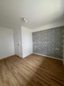 3 camere -bloc nou -Malu Rosu - foto 2