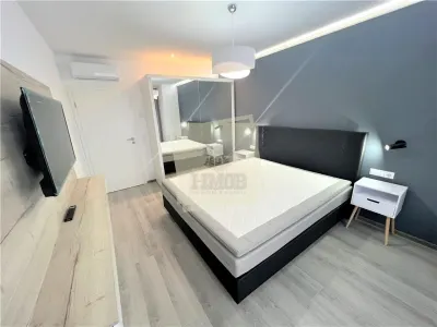 Pethouse de lux 4 camere 2 bai 2 terase si parcare in zona Centrala - foto 14