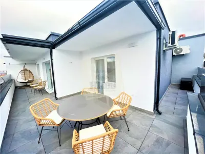 Pethouse de lux 4 camere 2 bai 2 terase si parcare in zona Centrala - foto 6