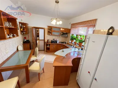 Casa de vanzare zona centrala Tulcea - foto 15