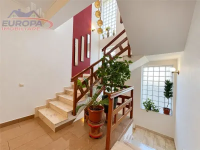 Casa de vanzare zona centrala Tulcea - foto 18