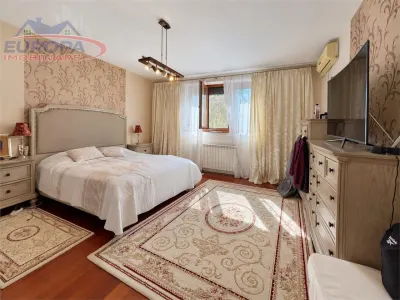 Casa de vanzare zona centrala Tulcea - foto 20