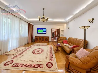 Casa de vanzare zona centrala Tulcea - foto 6