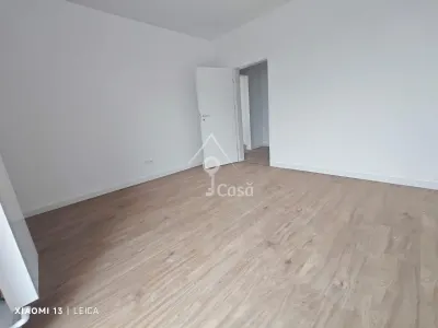 Apartament Spatios 3 camere - foto 7