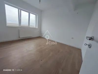 Apartament Spatios 3 camere - foto 9