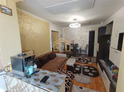 Apartament 2 camere in Moldova Noua - foto 3