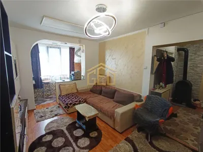 Apartament 2 camere in Moldova Noua - foto 4