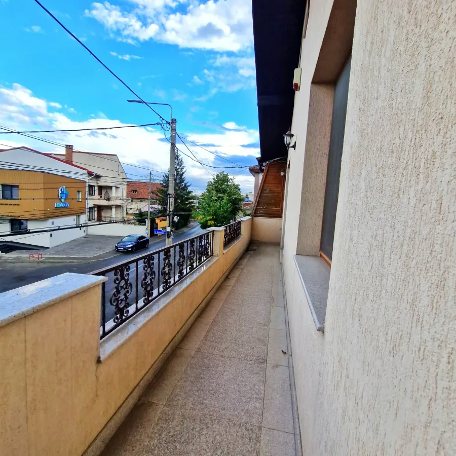 Casă 3 camere Ploiești - poza 3