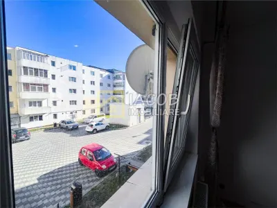 Apartament 3 camere decomandate | Etaj 1 | Str. Tudor Vladimirescu, Moinesti - foto 8