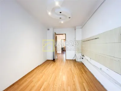 Apartament 3 camere decomandate | Etaj 1 | Str. Tudor Vladimirescu, Moinesti - foto 10