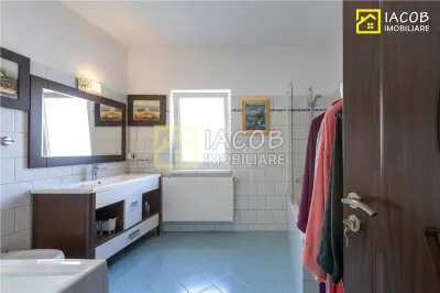 Apartament 4 camere, Rezidential Cupidon Bacau - foto 17