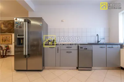 Apartament 4 camere, Rezidential Cupidon Bacau - foto 6
