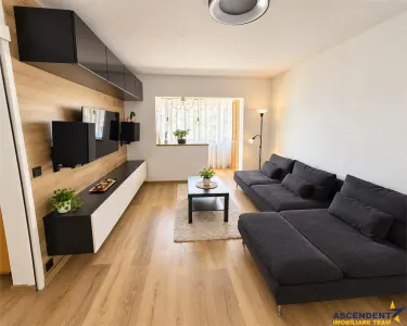 Imobil 2 camere, decomandat, complet renovat 2024, Grivitei, Brasov - Brasov