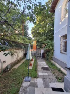 Casa individuala, cu teren strada linistita - foto 12