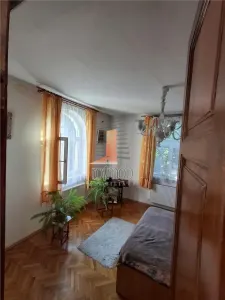 Casa individuala, cu teren strada linistita - foto 5