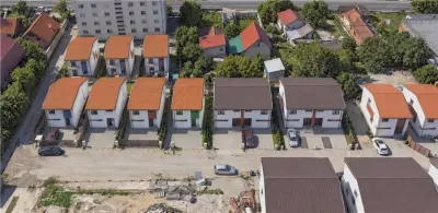 Case duplex la cheie in Brasov langa noua Sala Polivalenta - Brasov