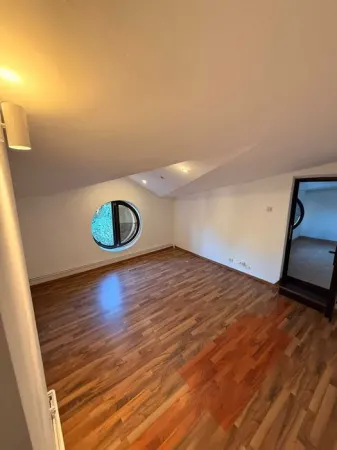 Casă 4 camere București - poza 2